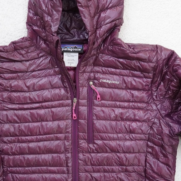 Patagonia Ultralight Down Jacket Hoody - Picture 3 of 8